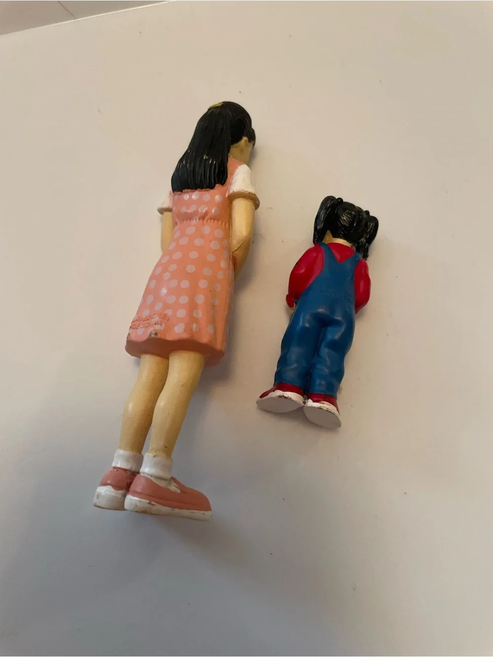 Doll house figurines mom daughter or big sister Pink Polka Dot  Kids Toy